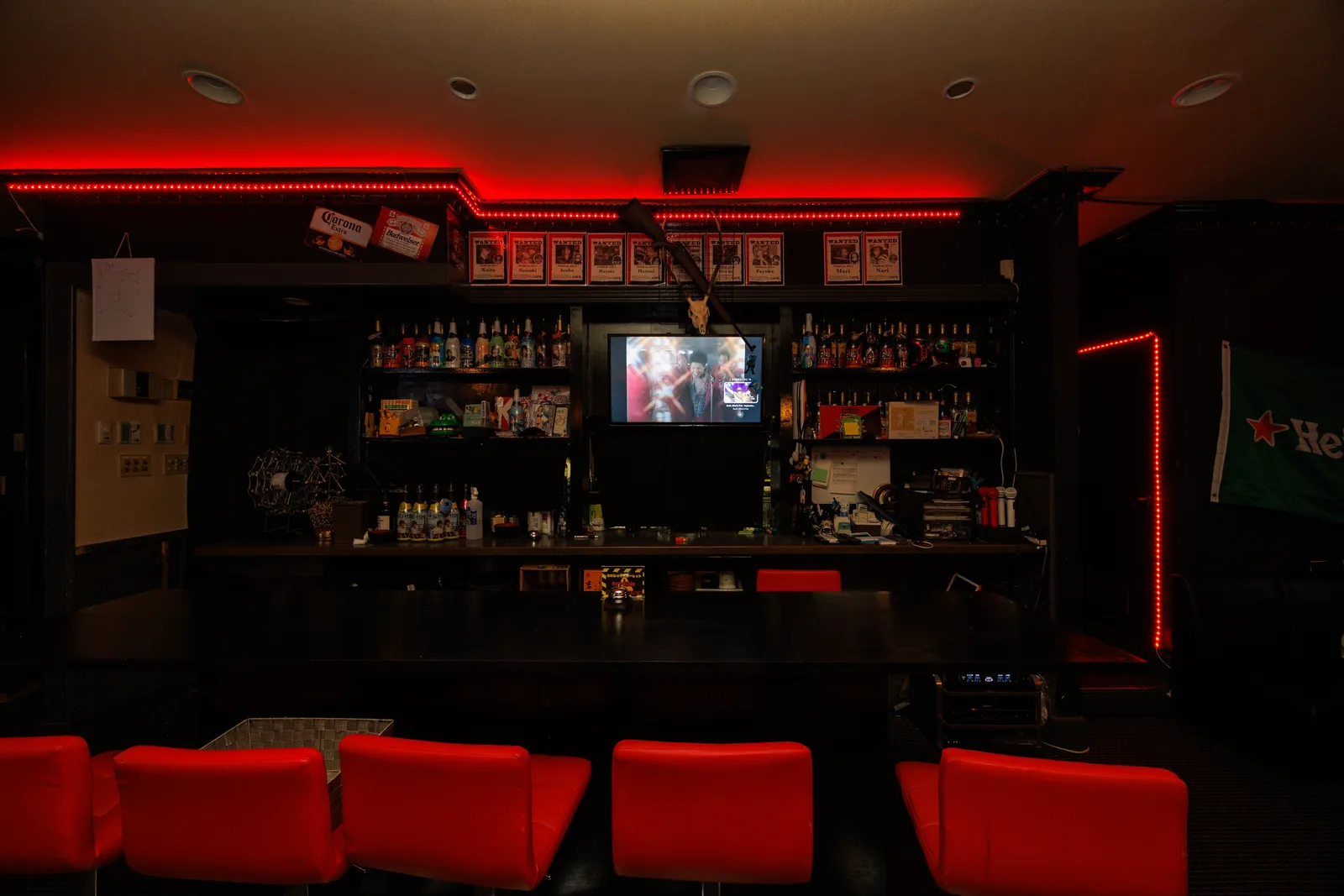 D.D.CAVE 店内
